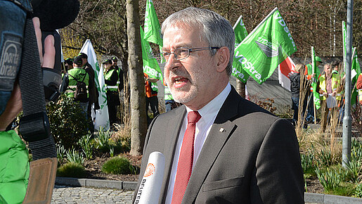 Einkommensrunde 2014: Verhandlungsauftakt in Potsdam