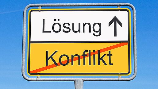 Vom Konflikt zur Lösung Vom Konflikt zur Lösung