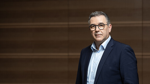 Das Foto zeigt Andreas Hemsing, dbb-Vize