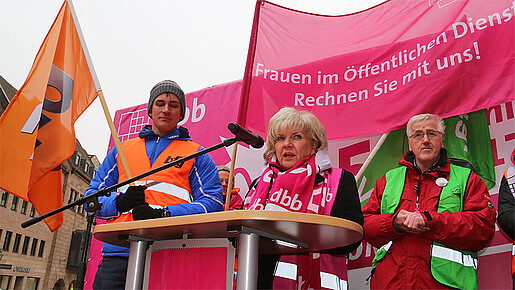 Demo zur Einkommensrunde 2015 in Nürnberg