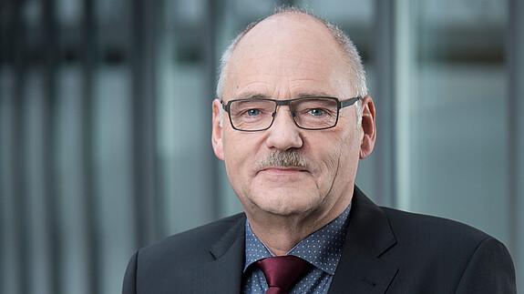 Schaefer hoch