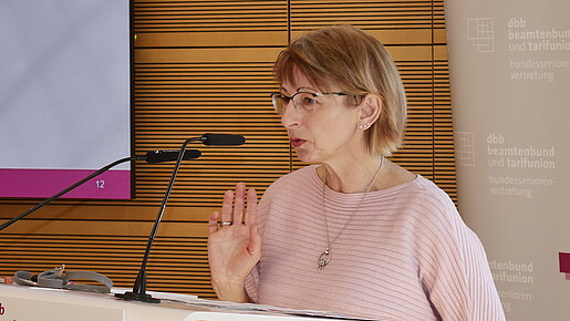 Yvonne Schiefer Yvonne Schiefer