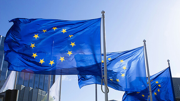 Was passiert in der EU? Die AG Europa der dbb jugend liefert monatlich Antworten.