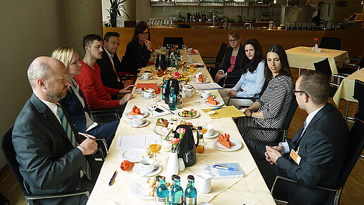 Jugendpolitisches Frühstück